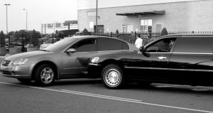 457157_limo_accident.jpg
