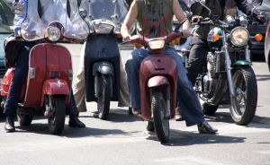 585806_scooters_3.jpg