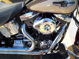 369696_motorcycle_side_view_2.jpg