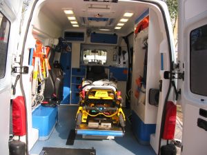475965_ambulance.jpg