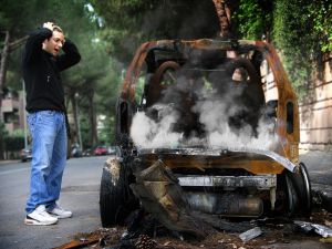 642052_burned_car.jpg