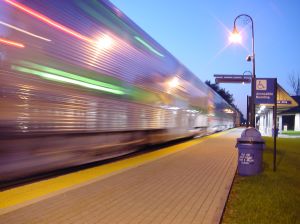 10544_chicago_metra_speed.jpg