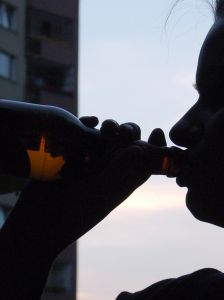 drinking-girl-462282-m.jpg