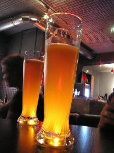 1171697_a_beer_in_a_pub.jpg